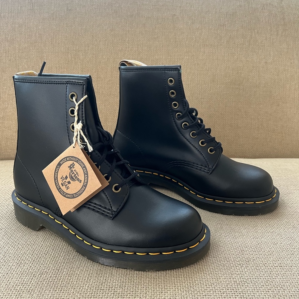 Dr. Martens Vegan black boots